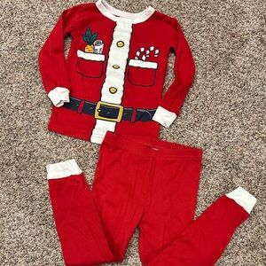 GAP 🎅🏼 Kids Red Santa Pajama Set